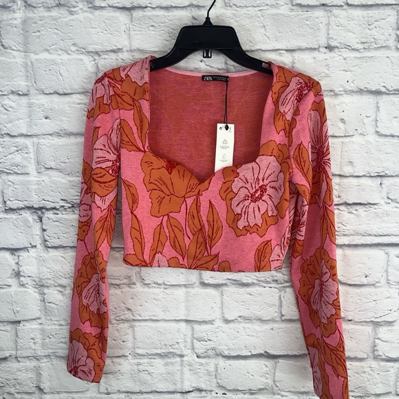 Zara Tops - Zara Pink and Orange Floral Crop Top